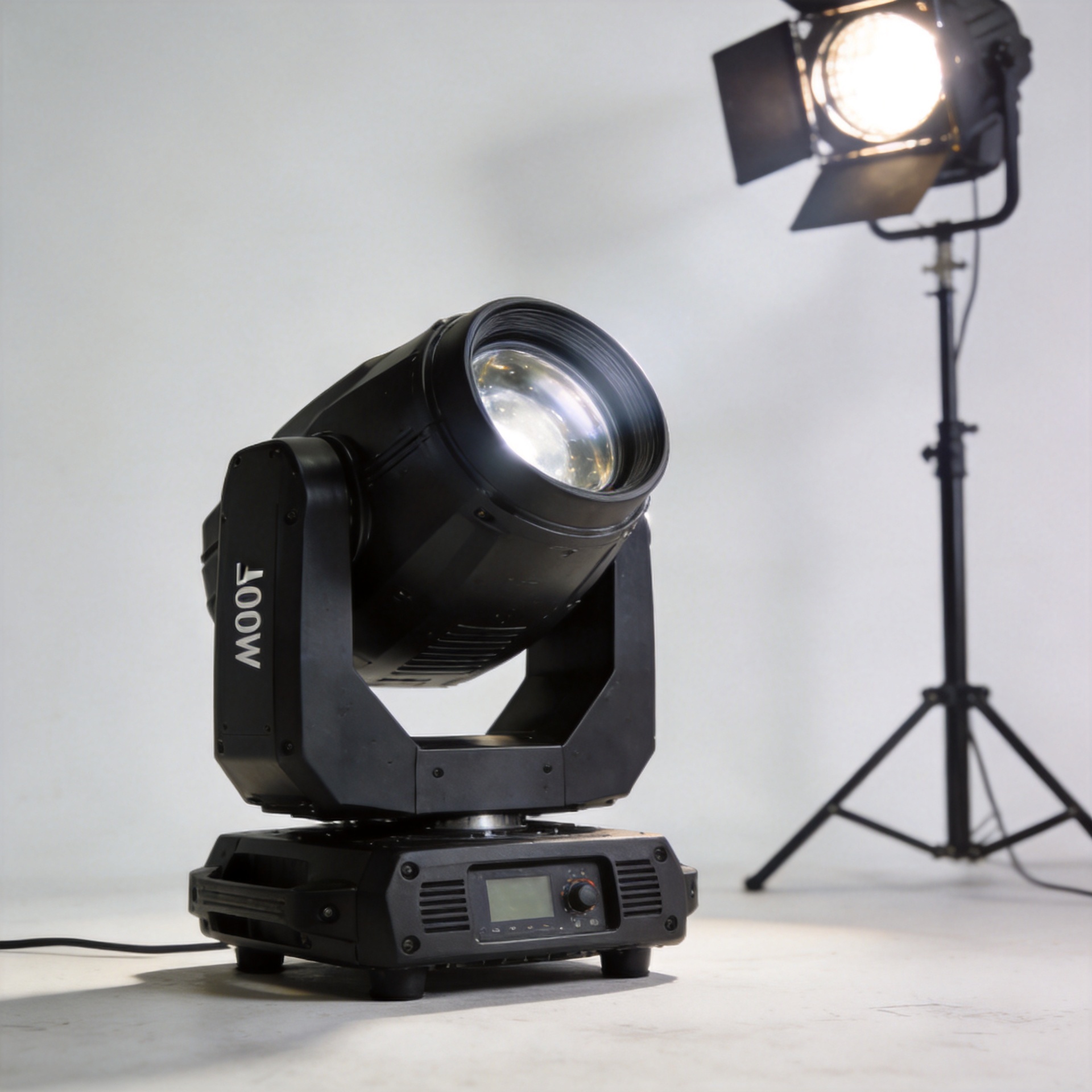 How to Select a 500W Moving Head Light for Touring Shows