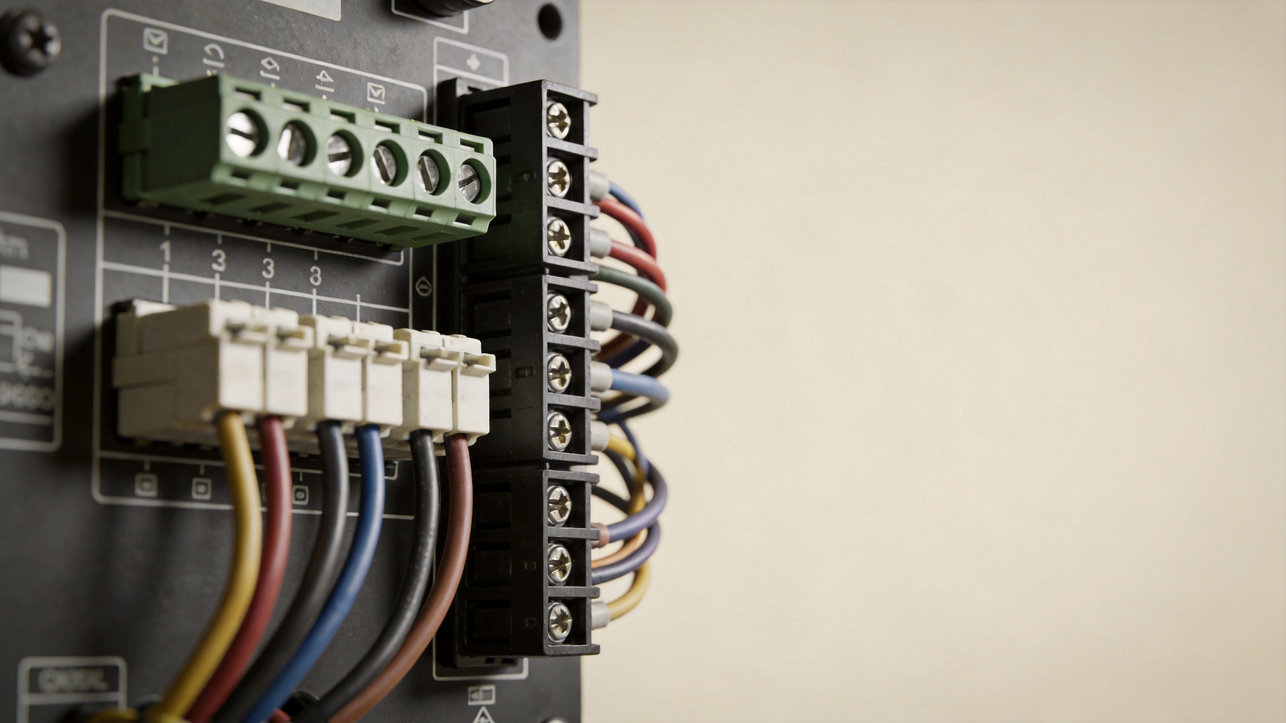 Generator control panel terminal block wiring for DSE4510 installation