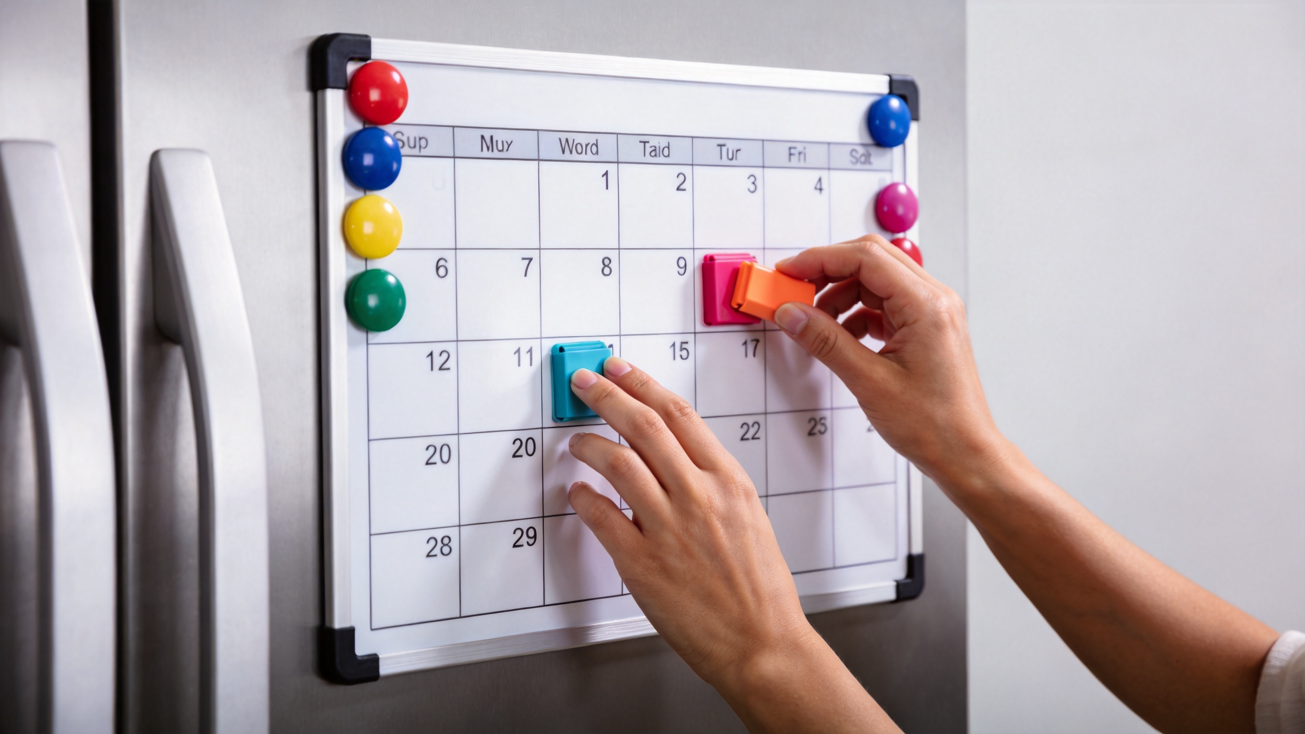 Magnetic whiteboard calendar for shared monthly planning