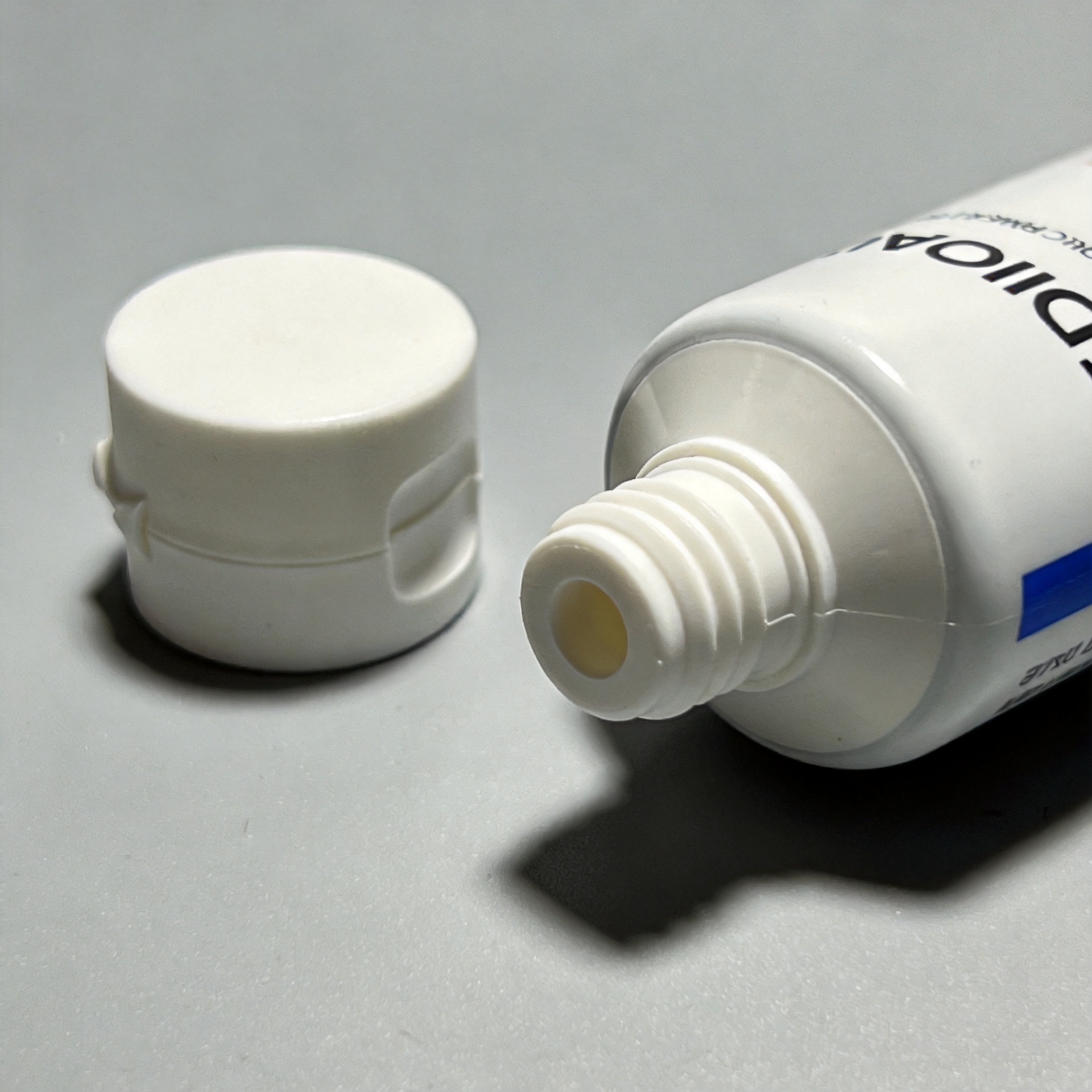 Custom Printed Toothpaste Tubes: What OEM Buyers Need to Prepare