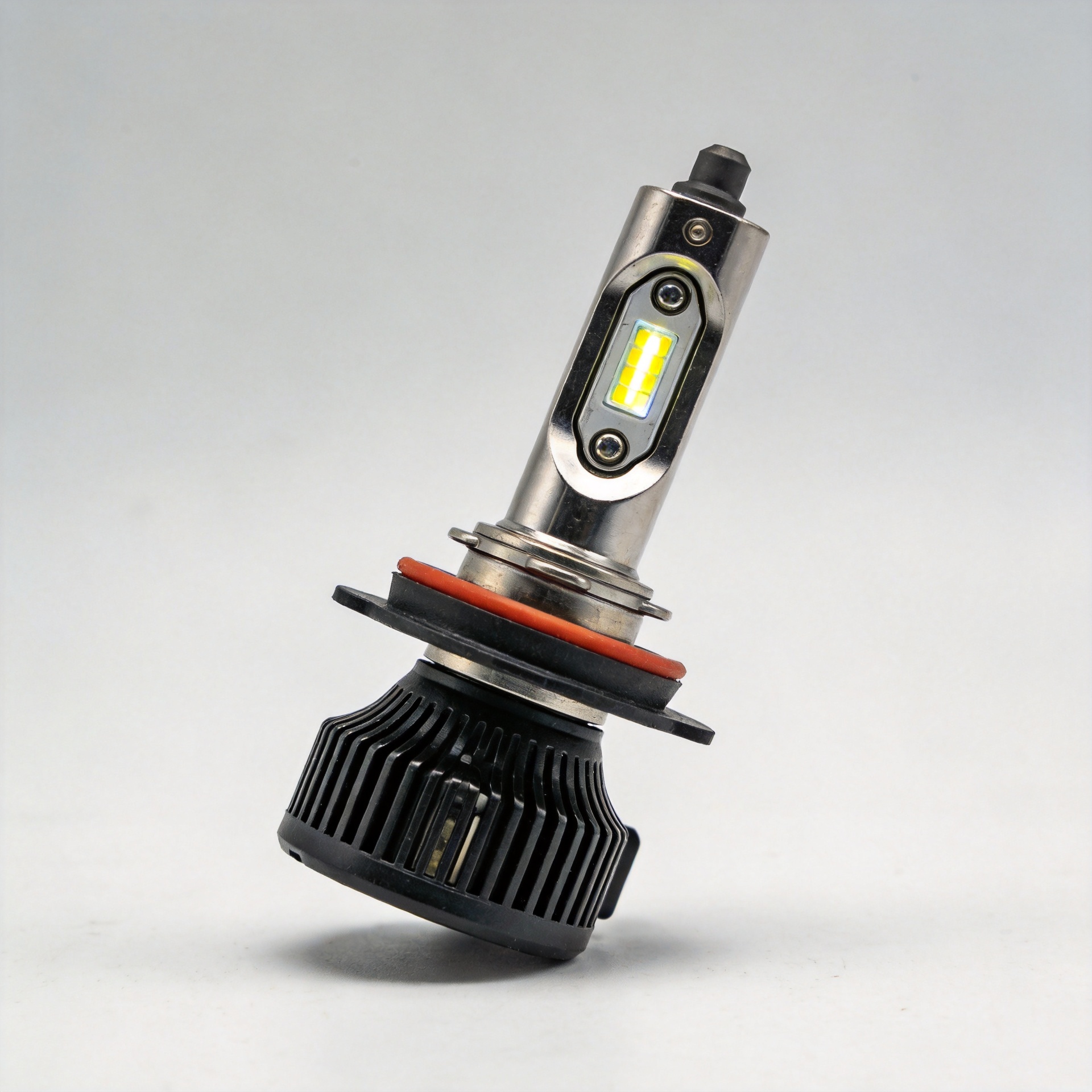 Bi-Focus Projector Headlights vs. Standard LED Headlights