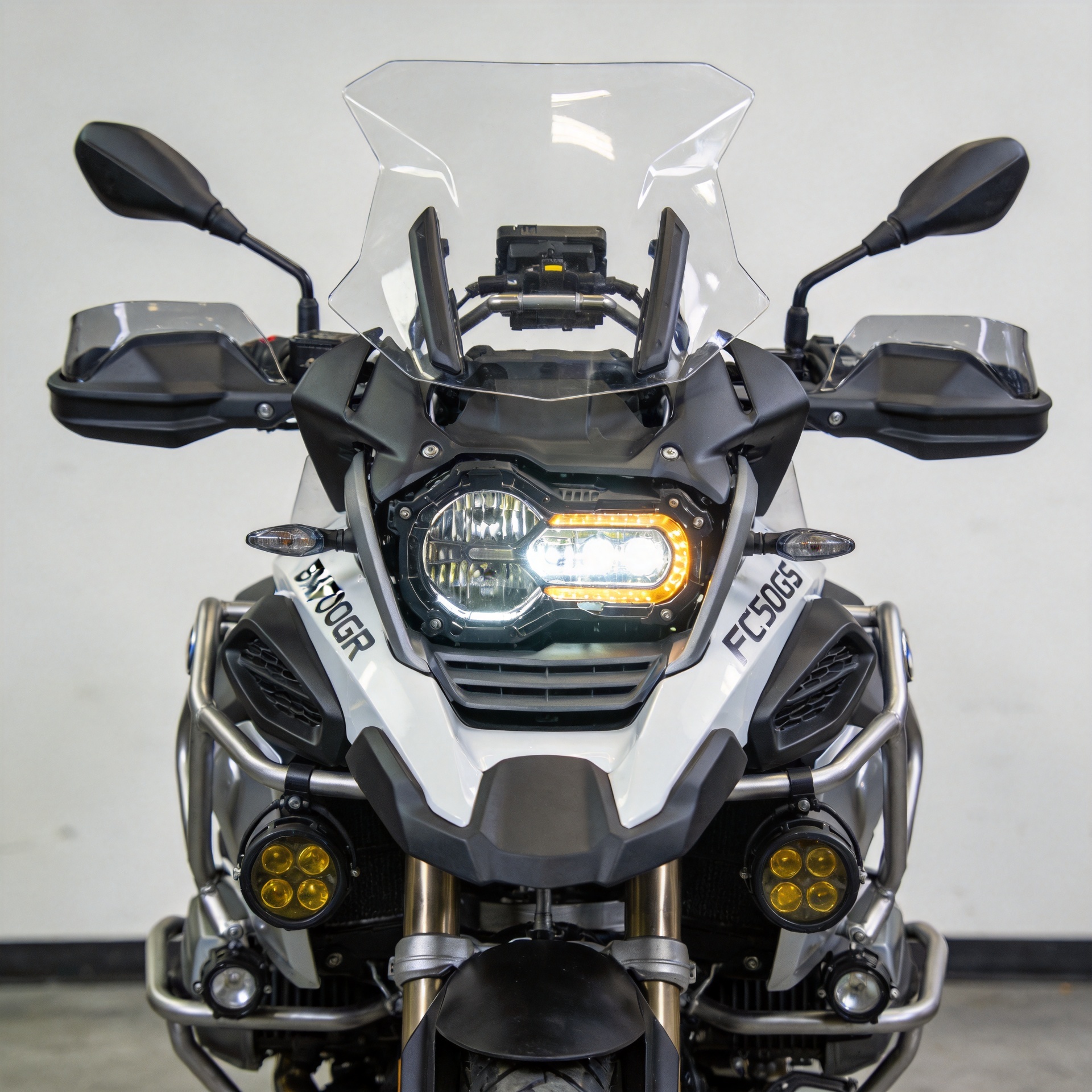 BMW F700GS and F650GS Headlight Options: A Fitment Comparison